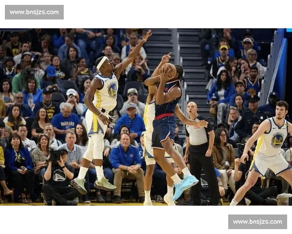 大洛佩斯意外转投快船！2 年 1800 万截胡湖人，洛城德比再添变数