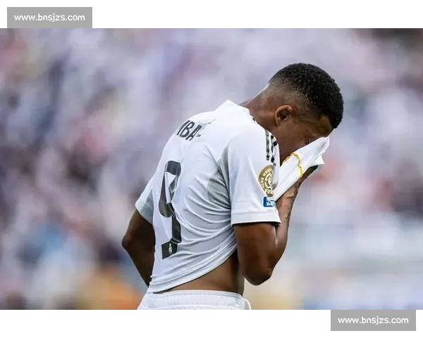 贝林厄姆兄弟号码传承！乔布 77 号接棒裘德 22 号征战世俱杯