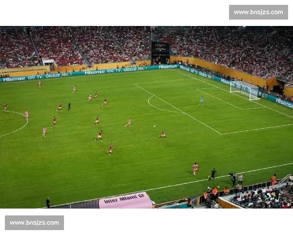 门神对决！世俱杯揭幕战梅西哑火，乌斯塔里扑点 + 谢纳维神扑献零封