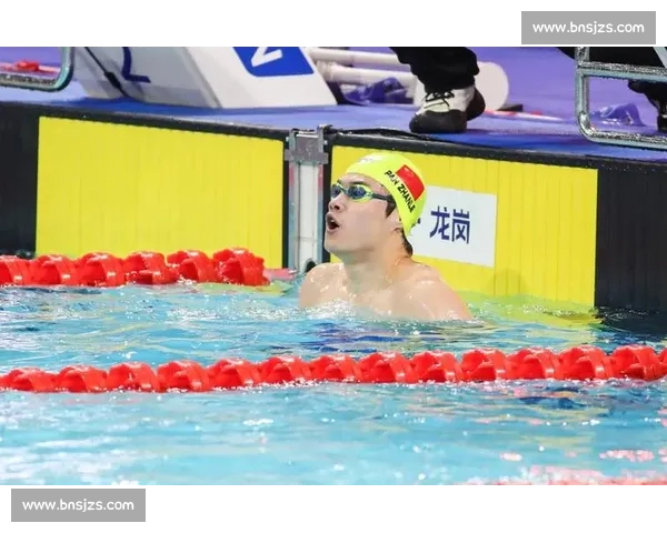 潘展乐陷入低谷期：世界排名跌出前十，世锦赛冲冠面临巨大挑战