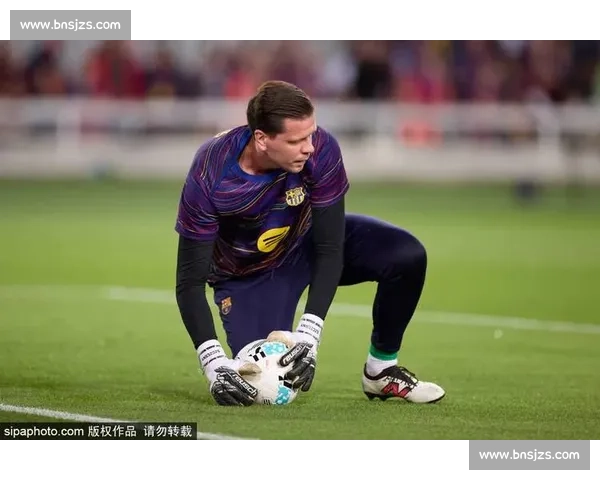 特巴斯警告巴萨：必须遵守 1-1 规则才能注册霍安 - 加西亚和尼科