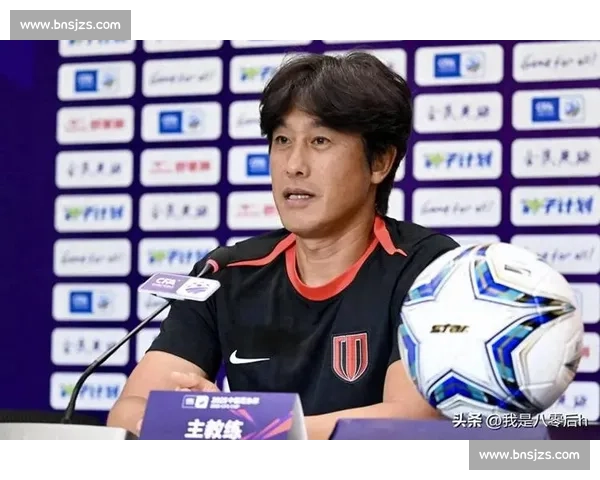 徐正源钦定韩鹏飞为防线核心;伤病潮加剧蓉城保级压力 徐正源钦定韩鹏飞为防线核心;伤病潮加剧蓉城保级压力