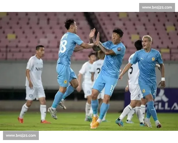 张煜东:逆转功臣感谢队友支持 雨天主场成制胜关键 张煜东:逆转功臣感谢队友支持 雨天主场成制胜关键